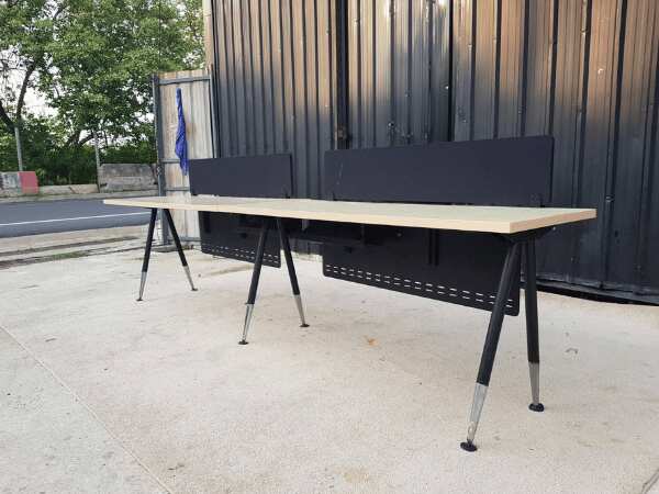 2-seat work table, steel legs, wooden top, with partition 300 cm.