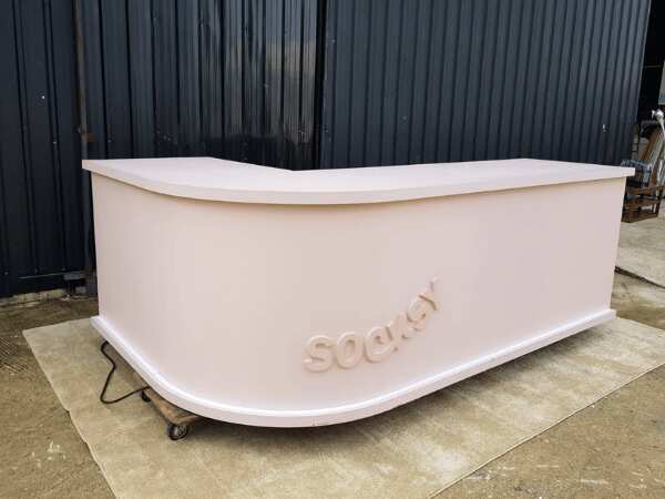 L-shaped corner wooden counter, 4 doors, pink