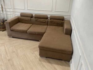 Corner sofa L-shaped, 3 seats, fabric cushion, brown, index brand