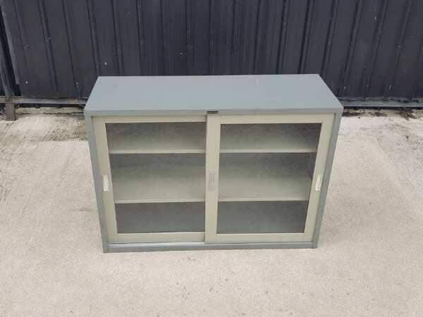 Steel cabinet with 2 sliding doors, grey