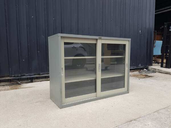 Steel cabinet with 2 sliding doors, grey