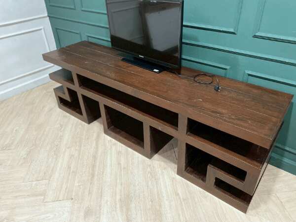 Geometric design wooden TV stand 200 cm