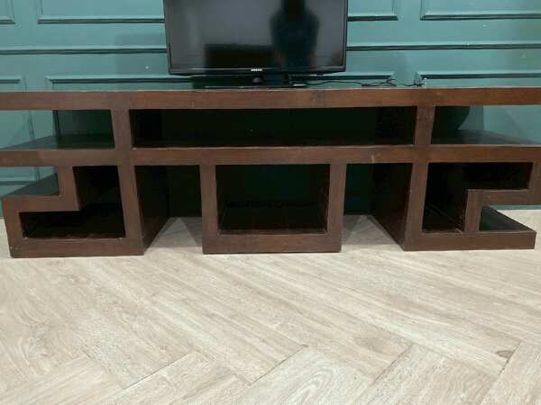 Geometric design wooden TV stand 200 cm