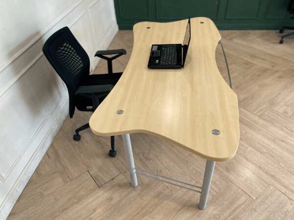 Work desk, steel legs, wooden top, 170 cm