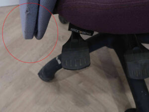 Rockworth purple fabric office chair._1MZG8GZ1DT