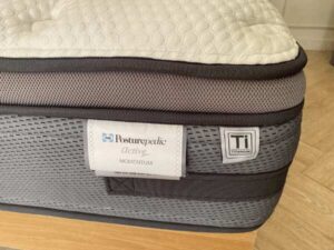 6-foot mattress, Sealy brand, Vigor model_1NDCN274DF