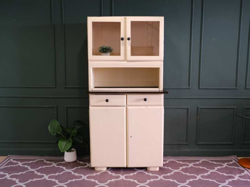 Vintage style kitchen cabinets, wooden frame, cream color, European workmanship from Germany._J8I099O25Y_1QDHY0WTHA