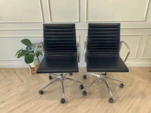 Office chair, Bristol leather seat, brushed aluminum arm-leg frame._1SL7WPFN9M