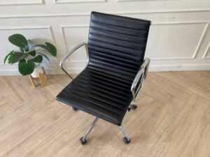 Office chair, Bristol leather seat, brushed aluminum arm-leg frame._1SL7WPFN9M