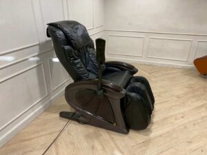 AMAXS Relaxation Electric Reclining Massage Chair, Black Leather Upholstery, Model ME-9305