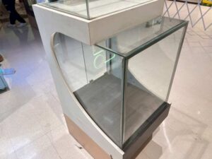 Jewelry display case, tall glass display case, double-layered glass (1)