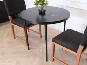 Round table, black wood top, black steel legs, table top carved with gold stainless steel pattern._32IVSP8Z6B