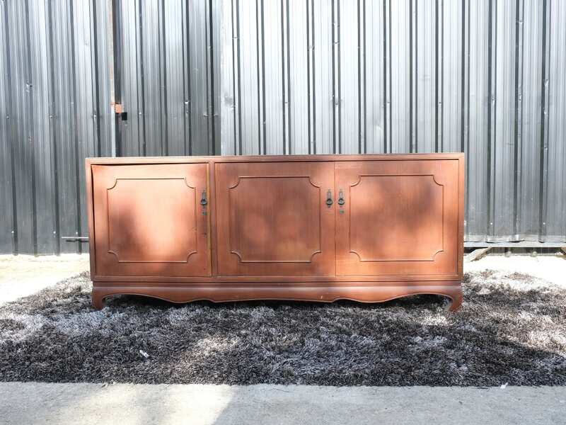 Sideboard, 3 doors, wooden frame, brown_3SH8RRN7E7