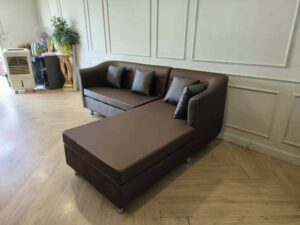 Cozy Modern L-Shaped Sofa in Brown (Brand New)