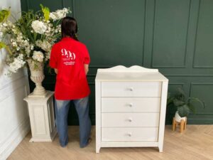 Storage cabinet with 4 drawers, wooden frame, white_48R1W67MBO