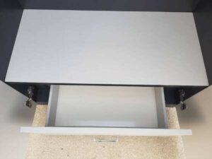 Executive coat hanger, 2 doors, light gray, 1 drawer inside._IQ1VH7GHJ5_4WEJZLAVGI