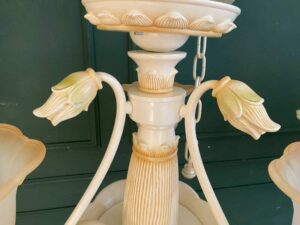 Chandelier, glass pendant lamp, lotus petal design