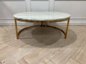 Round table with steel legs and white marble top