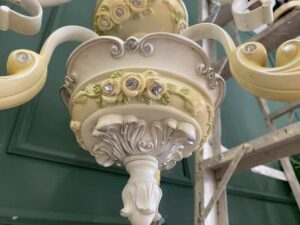 White Chandelier/Glass Pendant Lamp