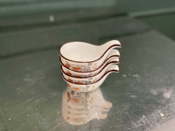 Ceramic fish-shaped dipping sauce cup