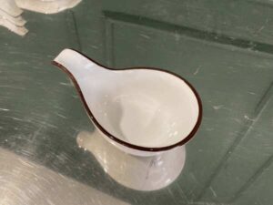Ceramic fish-shaped dipping sauce cup
