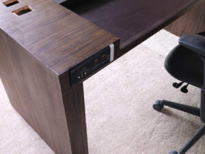 wooden frame work desk Lined with leather writing pad, has 2 leather trays, can be closed-opened / has 1 drawer._606YK11BOW