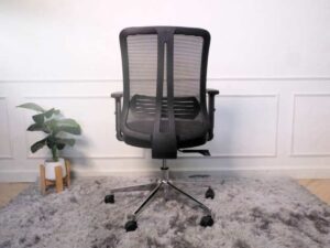 Office chair, leather seat, mesh backrest, steel arms and legs, wheels, Rockworth brand._67U641CGSN