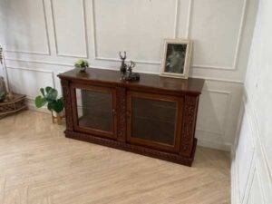 2-door wooden cabinet, glass top, vintage style_6VWTL68RED