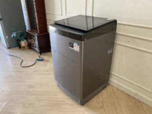 Top-loading washing machine, 10 kg, TOSHIBA brand, model AW-UK1100HT_6YRG7X2YF5