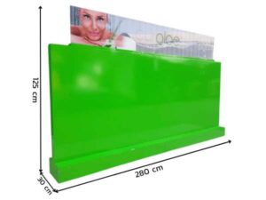 Green wooden partition