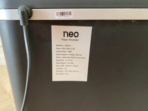 Black paper shredder, NEO brand, model SD9101