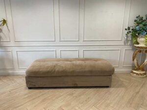 Two-piece 2-seater sofa set, light brown fabric upholstery.