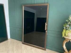Single swing door 128 x 198