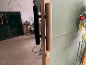 Single swing door 128 x 198