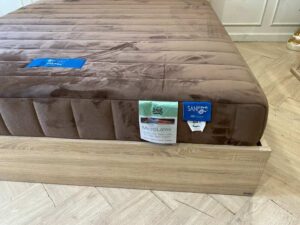 Lotus brand latex mattress, Stella model