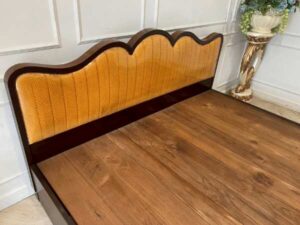6 foot wooden bed, 2 doors, 1 drawer