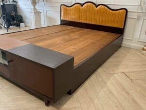 6 foot wooden bed, 2 doors, 1 drawer