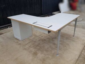 L-shaped corner desk with document cabinet 170 cm