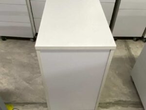 Mobile cabinet with 2 drawers and wheels, gray.