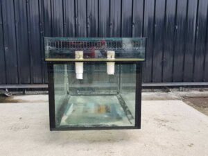 Fish tank glass steel frame, black