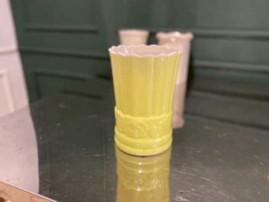 Flower vase, ceramic, 5.5 inches