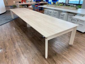 Conference table with power strip 482 cm