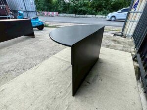 Black semi-circular table, connectable to form a full circle