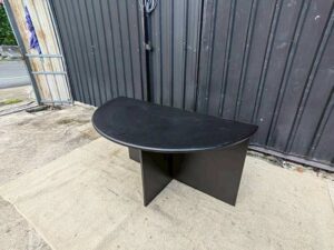 Black semi-circular table, connectable to form a full circle