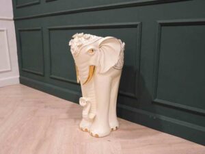 Luxurious home decor flower stand, elephant-shaped style._A9Q6F8DWEF