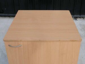 Multi-purpose wooden cabinet, 1 door, cream color, open inside._AJVQNVUUKO
