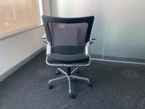 Office chair, steel legs, steel armrests, fabric seat, mesh backrest, Perfect brand.