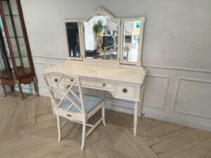 White Vanity Table Set with a 3-panel mirror and matching chair by Pierre Philippe