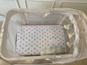Electric baby swing, Cradle Max brand.