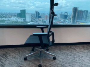 Office chair, steel legs, fabric cushion, mesh backrest, high-rise, black, Modernform brand